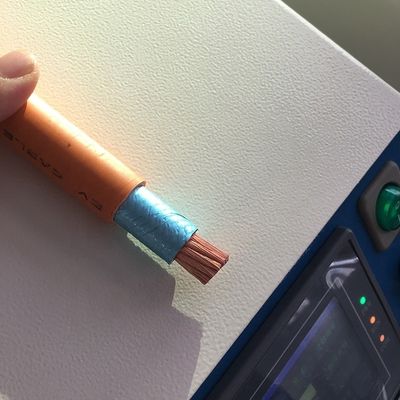 Máquina especial de desmontaje de cable coaxial de alambre único Diseño y rendimiento más recientes