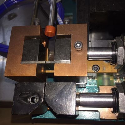 Máquina eléctrica de peeling neumático para y Peeling asequible 220V / 110V 400 * 300 * 270mm