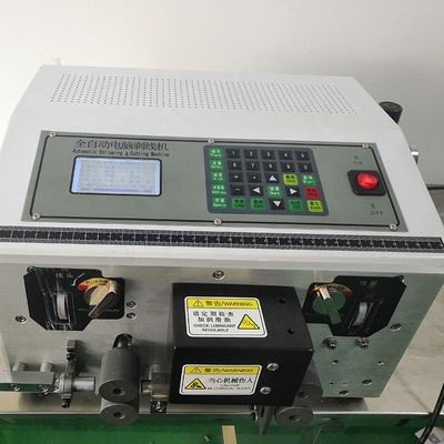 Máquina de exfoliación de alambre por ordenador de 30 kg de alto rendimiento 0,5-10 mm2 con velocidad ultra alta