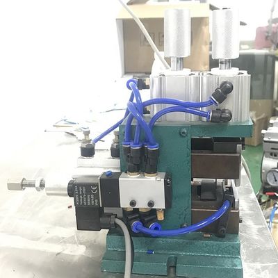 Potente máquina de extracción neumática de alambre de núcleo 3F para fuente de alimentación AC220V/110V 50/60HZ