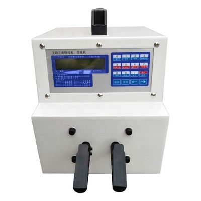 Máquina de torsión de cables para un diámetro máximo de enrollamiento de 1,2 mm y 0,5-9999,9 vueltas/círculos
