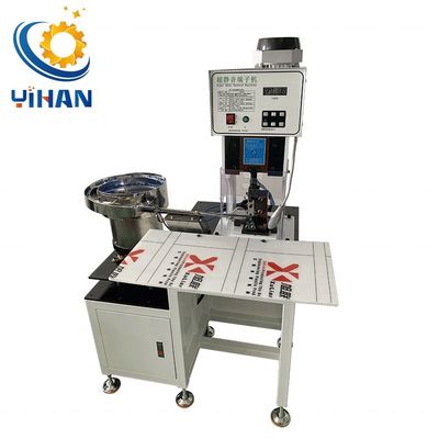 Máquina de trituración de placas de alimentación de terminales de vibración semiautomática para terminales sueltos