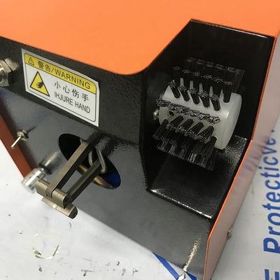Máquina de torsión automática de cable de potencia de motor de 10W para longitud de alambre retorcido de 5-60 mm en diseño
