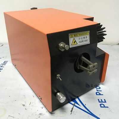 Máquina de torsión automática de cable de potencia de motor de 10W para longitud de alambre retorcido de 5-60 mm en diseño