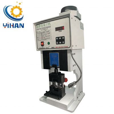 Máquina de recorte hexagonal semiautomática multifuncional de 40KN para conector de cobre