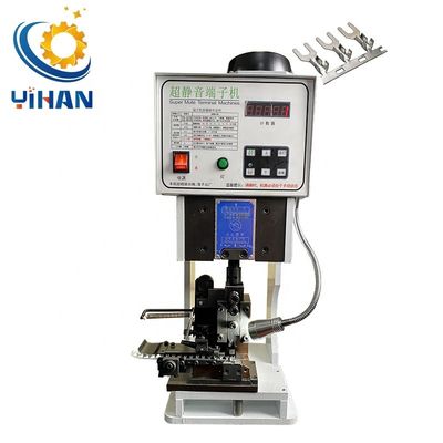 Máquina de trituración de terminales aislados de trituración JST Molex con una productividad de 2000-4000 PCS/h